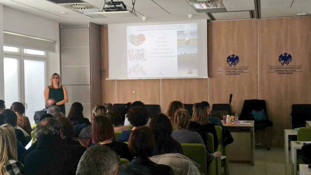 MichelaMazzotti's tweet photo. Oggi si è parlato di #hotel e #strategia di #webmarketing, #contentmarketing e #social a #Cervia: c'eri anche tu? https://t.co/7OTUCwW6Ob