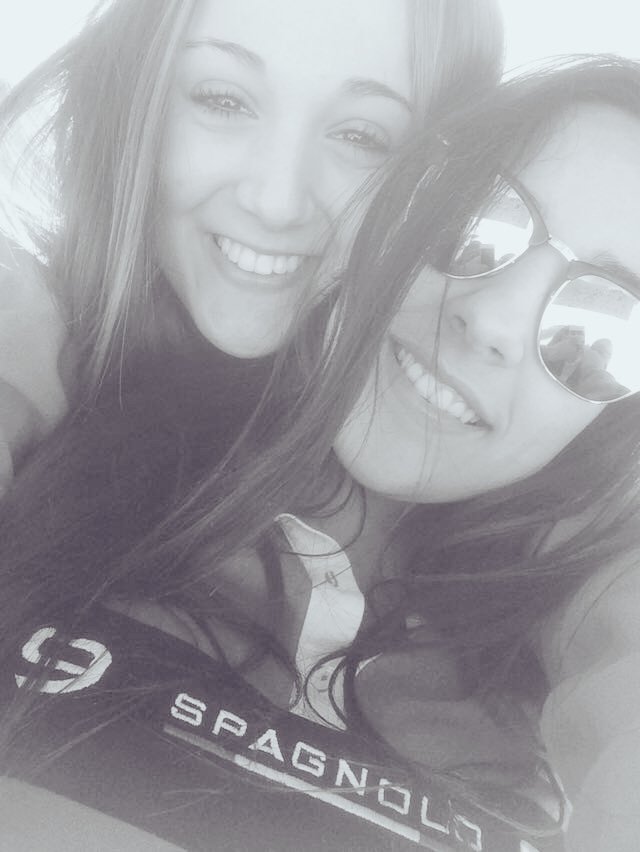 IsaNavarro7's tweet photo. Oye Isi felicidades,te quiero un poco https://t.co/Z1Fs8aDbgj