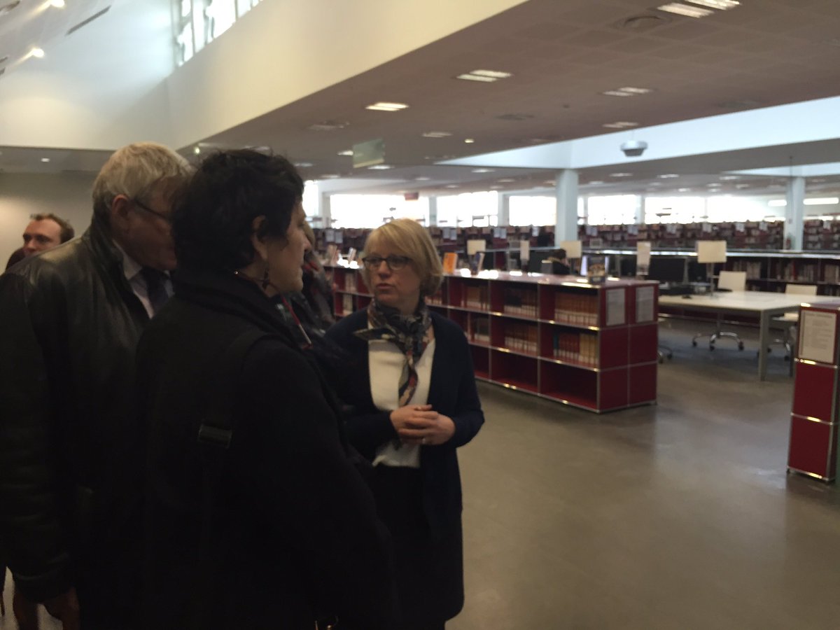 gilles_baillat's tweet photo. La magnifique BU du @GrandCampusURCA #visite cc @academie_reims https://t.co/MA3N8aBzak