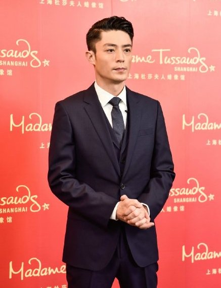 SingaporeLa's tweet photo. #WallaceHuo to be #Waxify in museum 
https://t.co/5qELoNb1Ci
#霍建华 #霍建華 #huojianhua #WAX https://t.co/bORo31UEyI