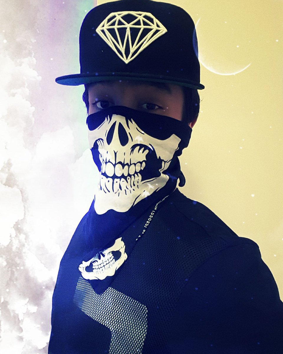 weastcoast2's tweet photo. #gang #diamondcap #GTA5 https://t.co/oGh5y2ABxa