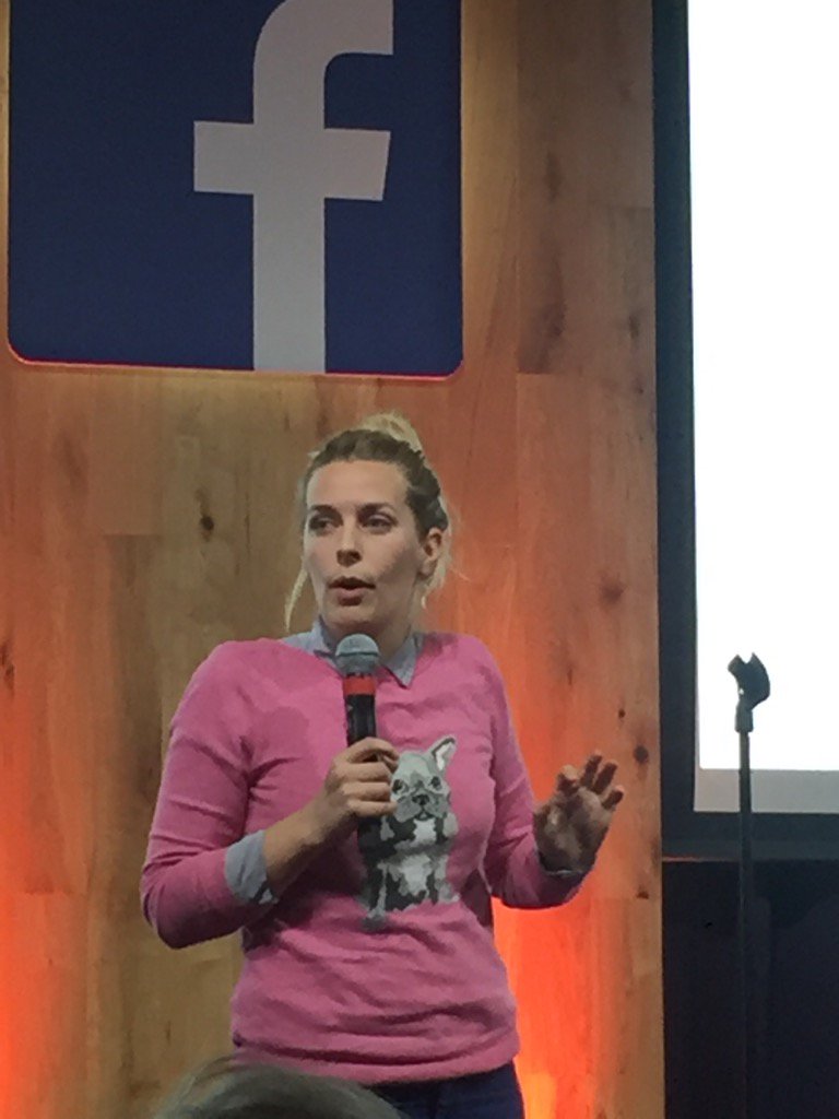 KathyLette's tweet photo. "I'm never just a comedian, but a female comedian. This only happens to men when it's a male prostitute" @sarapascoe https://t.co/FmnNImBLNK
