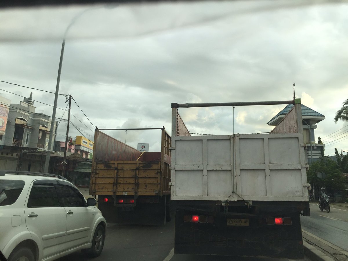 daeng_kanang's tweet photo. Masih Ditempat Ini Lagi #sampaiKapan? https://t.co/93heGvwXT2