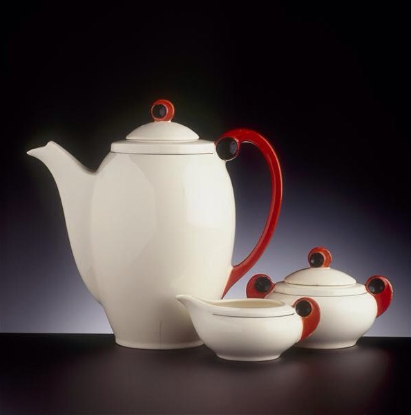 rapsodiafestiva's tweet photo. 'Susie Cooper' ~Tango
'Edmond Bellefroid' ~Strand 
-1934

@1stdibs #artdecocollection @gemeentemuseum
(4)privé https://t.co/MLfCauSk2B