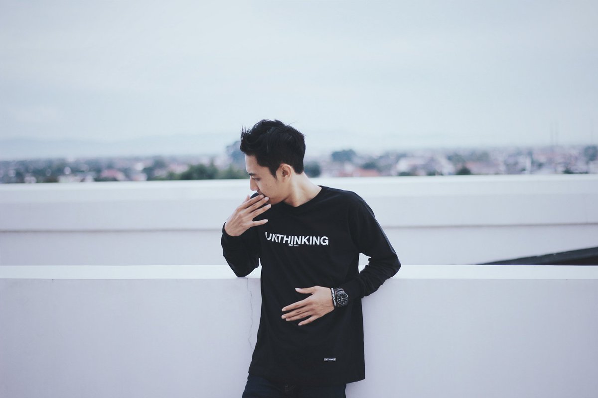 L/S Unthinking T-Shirt Black.

Available size M - XL
For order inquiries +6289654014517

#unthinkingcompany
