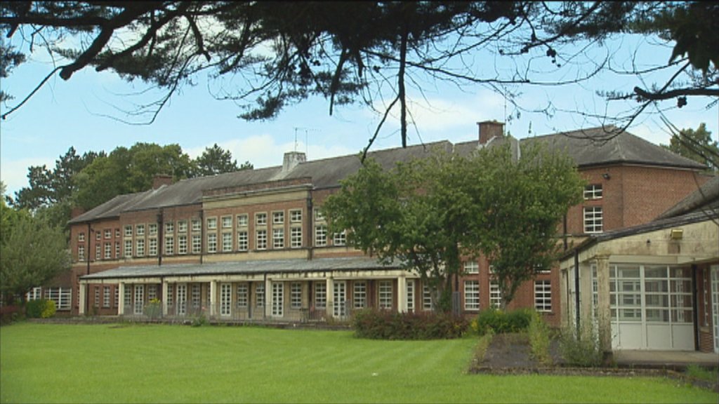 RTENationwide's tweet photo. We hear about the history &amp; interesting past of St. Davnet's campus in Monaghan town @RTENationwide tonight @RTEOne https://t.co/surGQrV4bQ