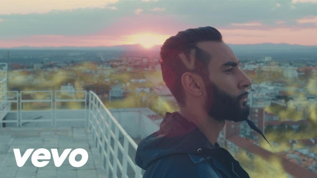 HHTops's tweet photo. La Fouine - Es-tu validé ? sur https://t.co/7oQmP1YQcE #la fouine #HHTops https://t.co/xYofB4GdKx