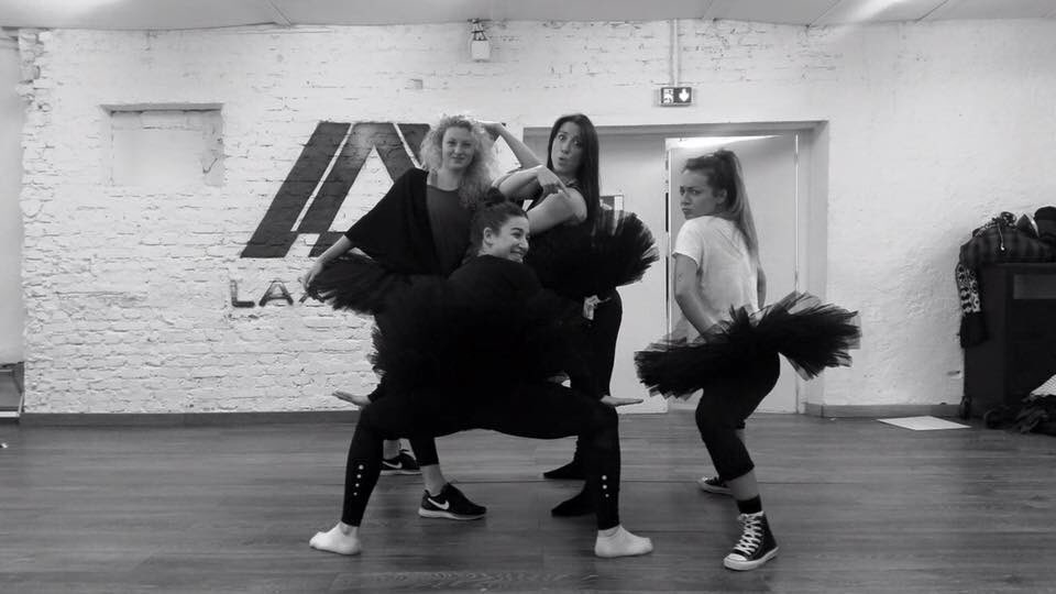 Stephanie LB Fanpage tweet media