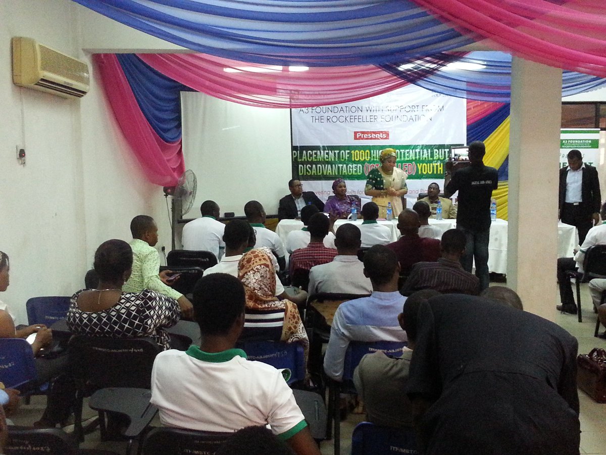 A3Foundation1's tweet photo. cross section of A3 Free ICT Training Beneficiaries reviving advice from the Founder. Amb Aisha Audu-Emeje.1/03/2016 https://t.co/4IegYaw532