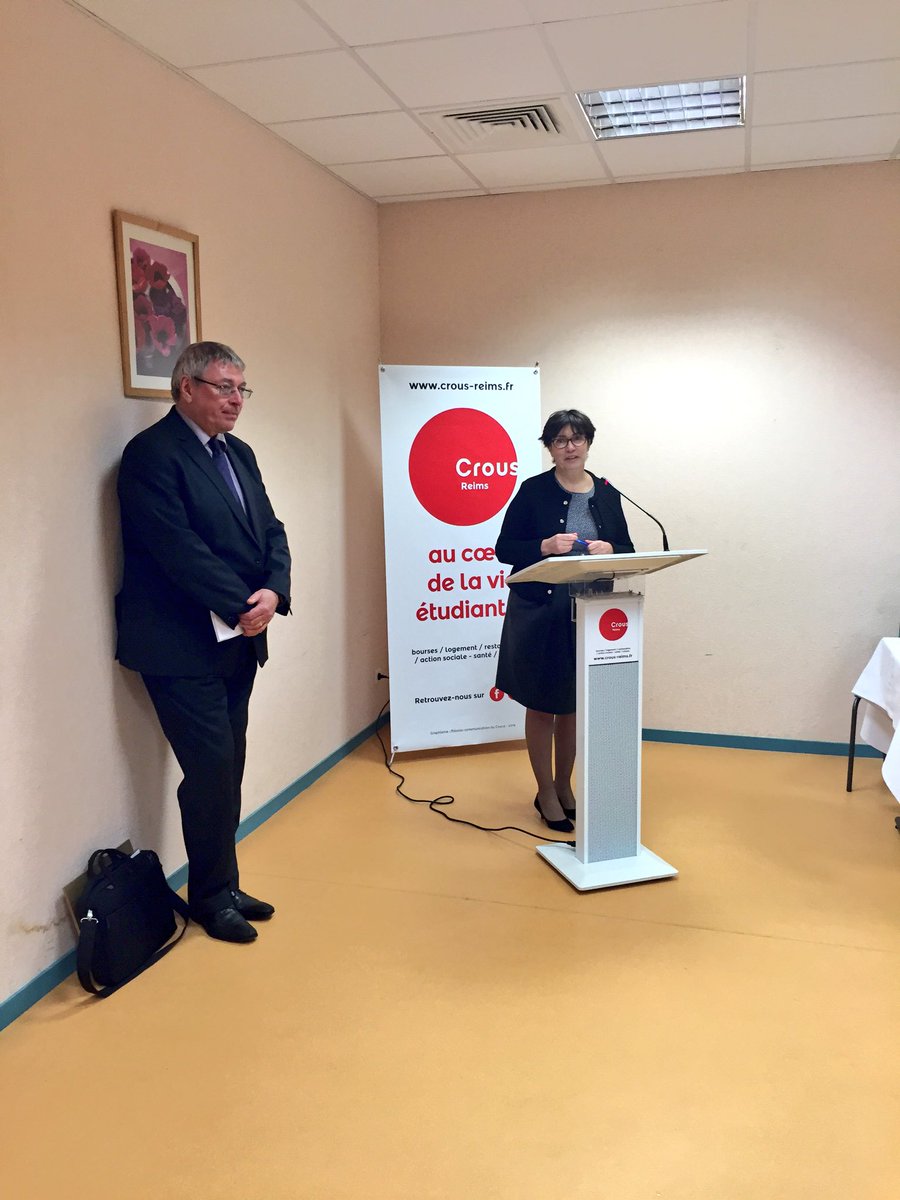 gilles_baillat's tweet photo. C'est parti pour la signature du nouvel accord-cadre entre l'@universitereims et le @Crous_Reims ! cc @fprussak https://t.co/WfAinqwxyj