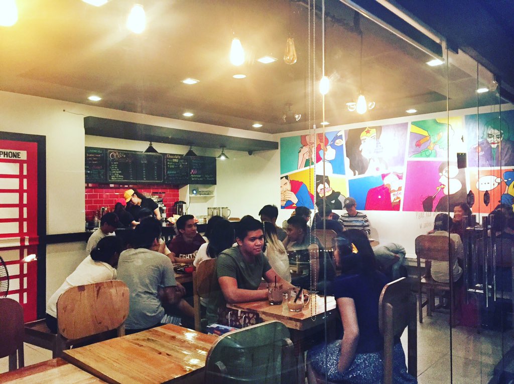 hqmanila's tweet photo. Time to relax and chill with your friends with us at HQ! (#72 AAP Blg Esteban Abada st. Loyola Heights Katip) 🎲🍴👍🏻 https://t.co/EaXLEkEKKN