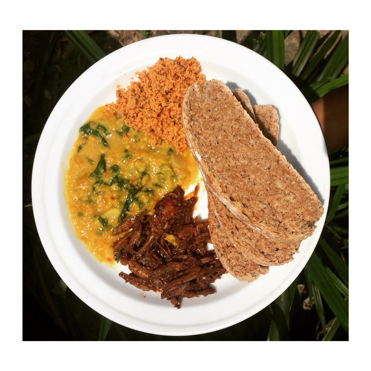 2brkheadliners's tweet photo. Sri Lankan food #Twobrokeheadliners #colombo #srilanka #food #bloggers https://t.co/WshhLXWPkO