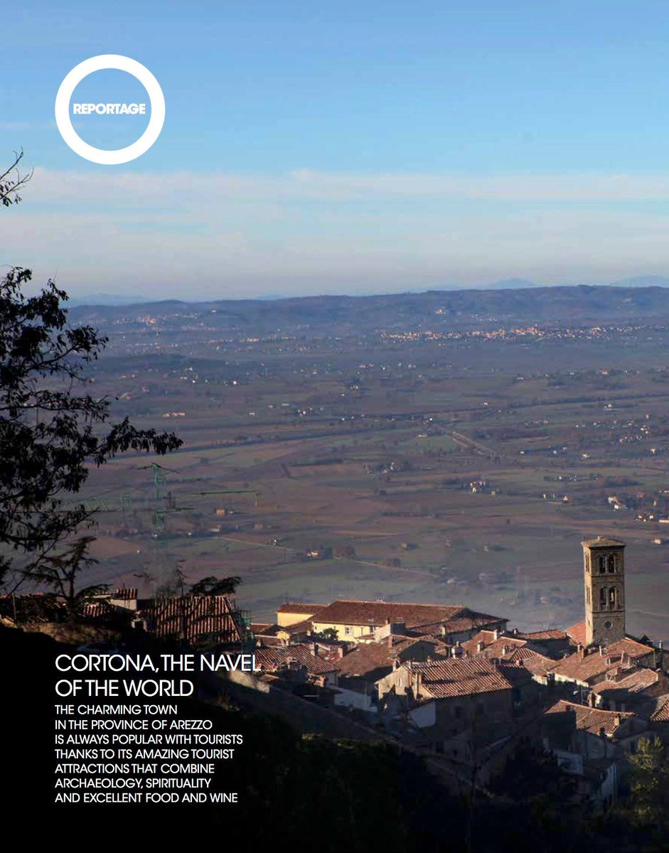 CortonaProperty's tweet photo. La rivista #Ville&amp;Casali dedica 20 pagine a #Cortona nel numero di Marzo.
Noi ci siamo! #realestatecortona https://t.co/72o9IL7hE6
