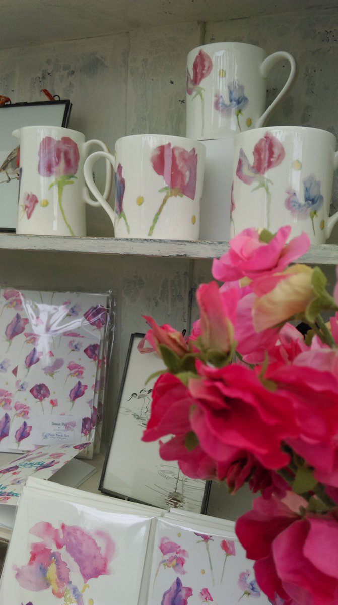 Bettybaydesign's tweet photo. Art &amp; Craft fair Croquet Lawn West Bridgford today. Don't worry,snow flurry. Mothers Day gifts, something special. https://t.co/1UUdSSOwuO