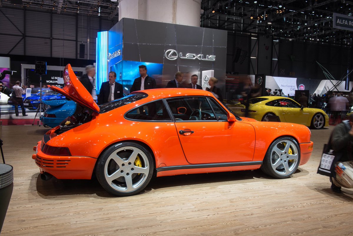 RUF presents 200mph sports car range in Geneva buff.ly/24ASCfD