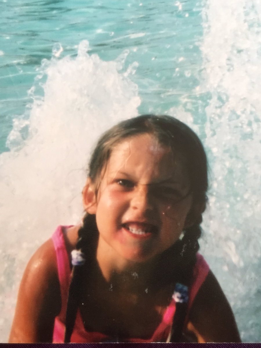 Franki_Simmons's tweet photo. @devondawn11  evil child 😂😂😂😘😘 https://t.co/2FVD2uVJXT