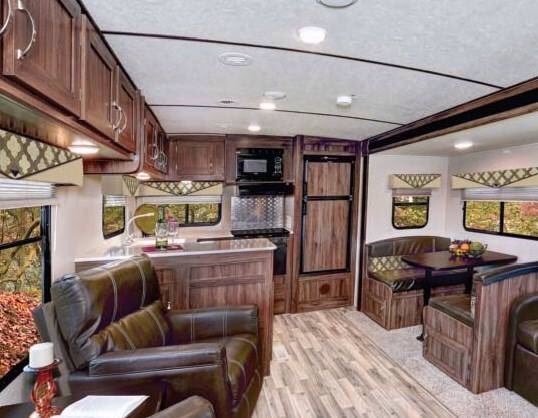 Harbolds_RV's tweet photo. See the new Layton by @Skyline_RV at our Open house on March 11-13. Visit https://t.co/CjjNdQ0APu. @EverGreenRV https://t.co/o0MOPq2M1m