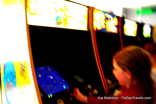 TieDyeTravels's tweet image. Slip back into the 1980s at Arkadia Retrocade in Fayetteville. #SpringBreakOn71 ow.ly/Z4Jq3