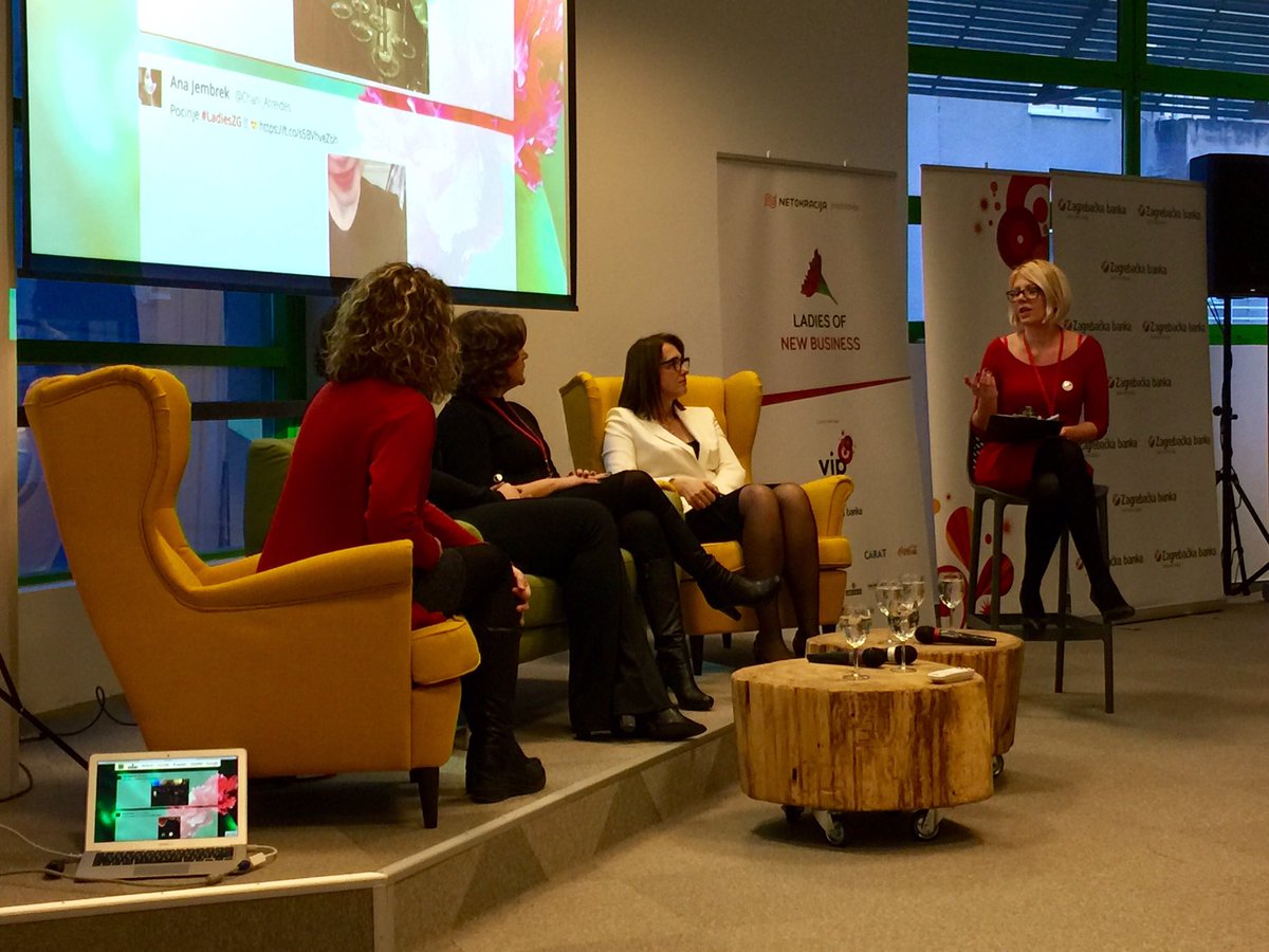Počinje prvi panel. ☺️ #LadiesZG