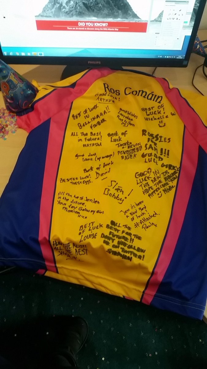 JenJen_Murf's tweet photo. Leaving day presents #Minipooltable #cantdeal #EpicCake #RossiesJersey #UpMayo #MovingBackToMayo πβ€πβ€ https://t.co/plGMwCIvJy