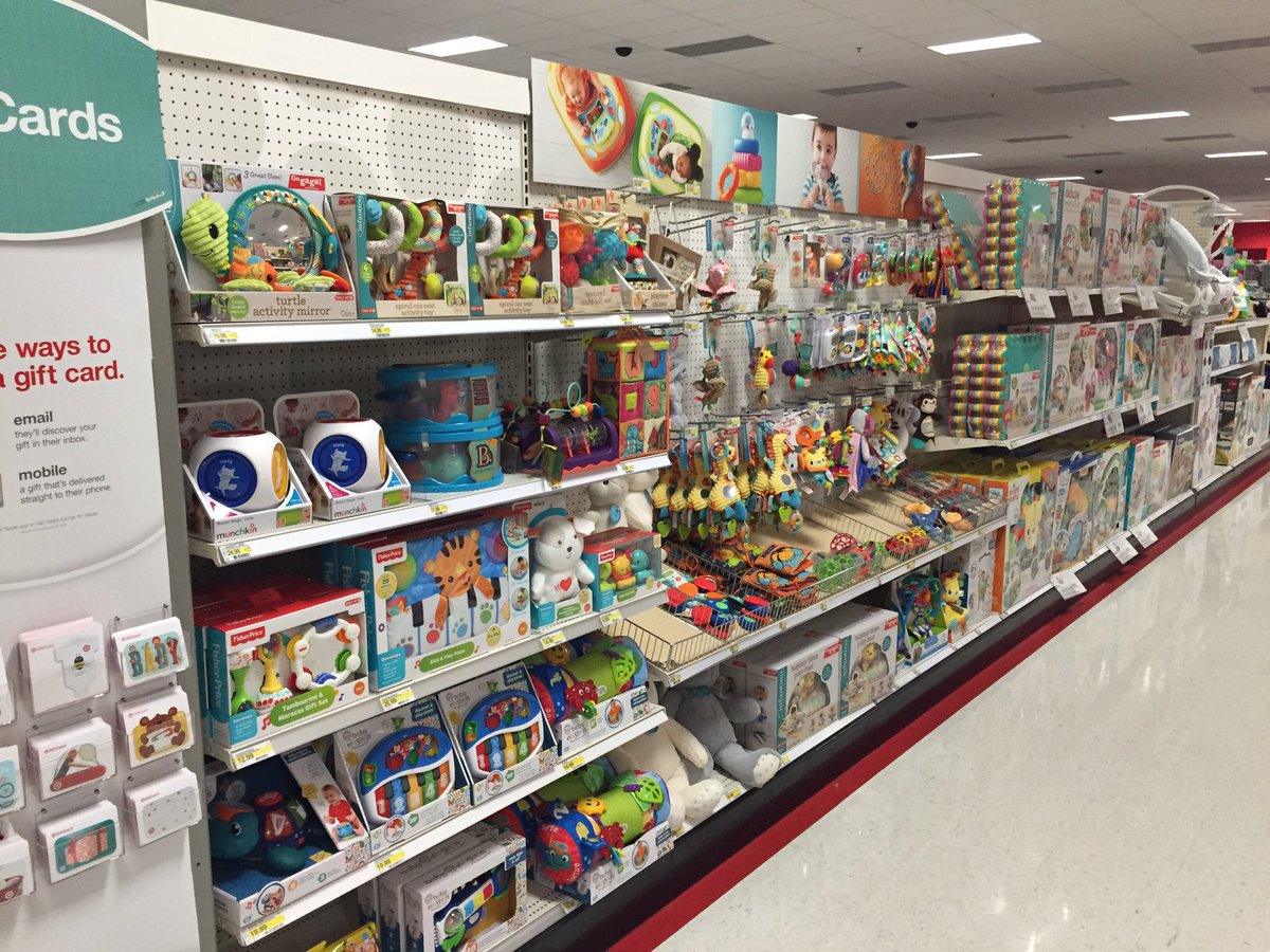 jimmy_0802's tweet photo. Taking care of a few adopted aisles in infants #gosales #2187 @jolly_reba @rmunny0128 @laurentazinser @rocky_o_t https://t.co/y5g9on1xSp