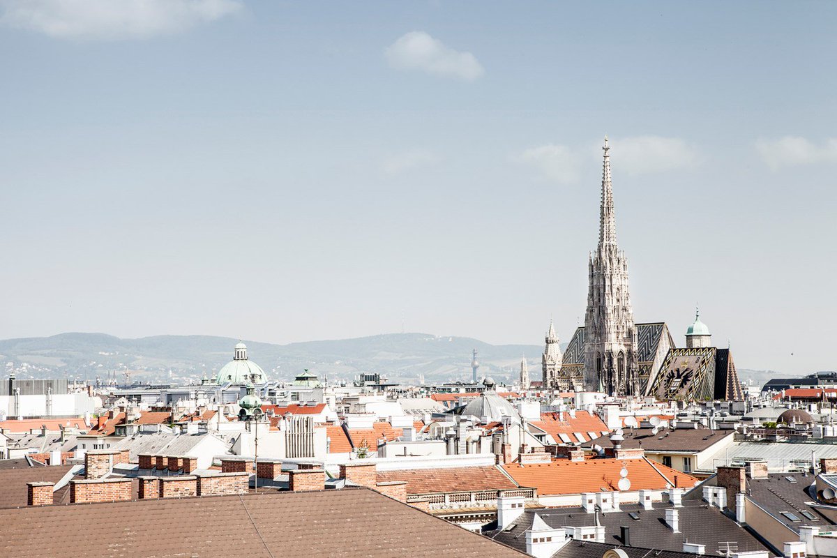 cntraveller's tweet photo. This design-savvy hotel in the heart of #Vienna is right up our street #DigsoftheWeek https://t.co/b7bcJCQINv https://t.co/6CJjNH0WM1