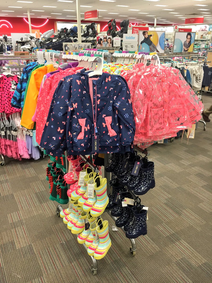 laurentazinser's tweet photo. Getting infant girls ready for a big weekend in sales! #salesforroots #2187 https://t.co/lGKgKMnzjf