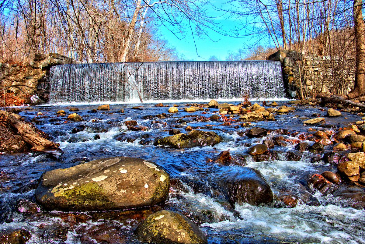 Amanda_Russo12's tweet photo. Today's @News12NJ cover photo winner is Don Webb "Skyline Manor State Park in Ringwood" Congrats! #njmorningshow https://t.co/b97qwsSDtC