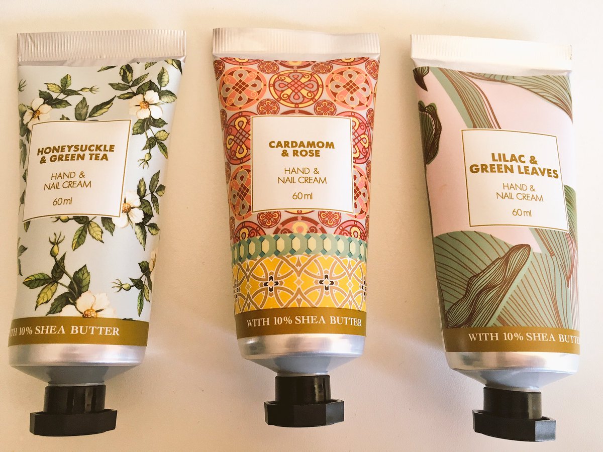 Karabo_Mokgoko's tweet photo. Absolutely love these! 3 for 2 at @WOOLWORTHS_SA https://t.co/EkrjXxNRUK 💅🏽 #Winning #TheySmellLikeRainbows https://t.co/uZWpx4HFjE