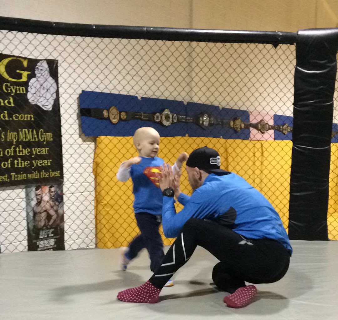 JOHNGLYNN1's tweet photo. @TheNotoriousMMA 2 years ago Conor welcomed us into SBG with Gavin after a long day on chemo. Amazing memories https://t.co/Bp09haoFFx