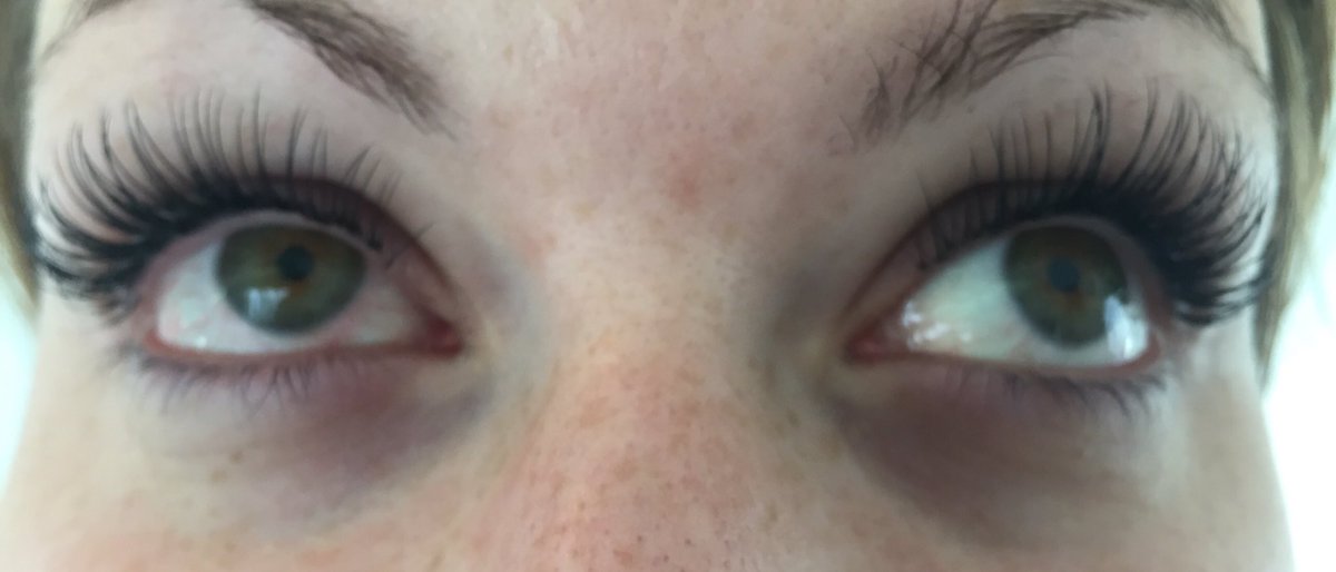 A lovely set of Lash Perfect semi permanent eyelashes 💁🏼