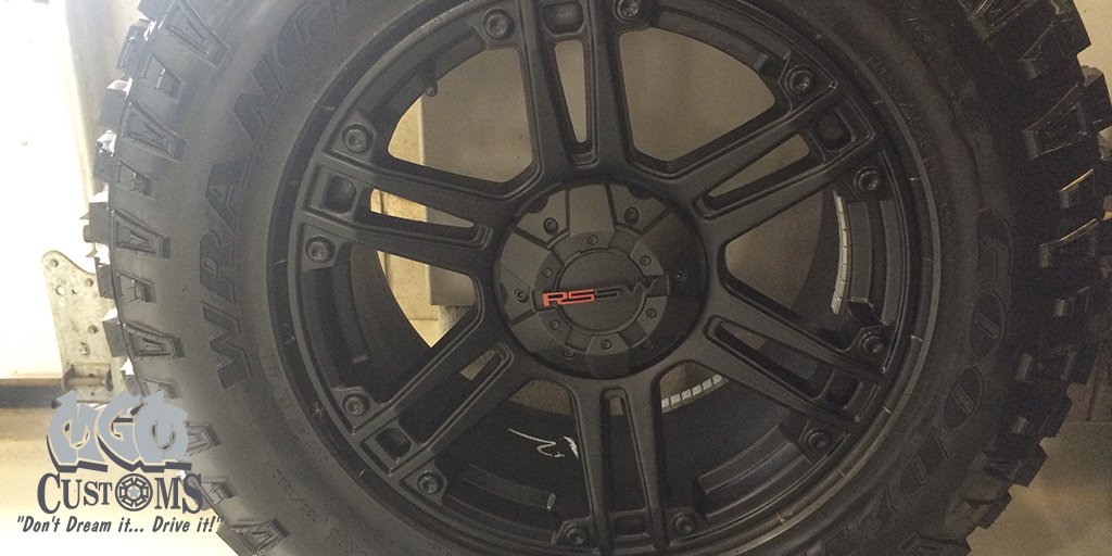 Black 18' brand new Krawler rims with GOODYEAR Duratrak tires. Reg retail $3,100 on sale for $2,700!
#wheeloftheweek