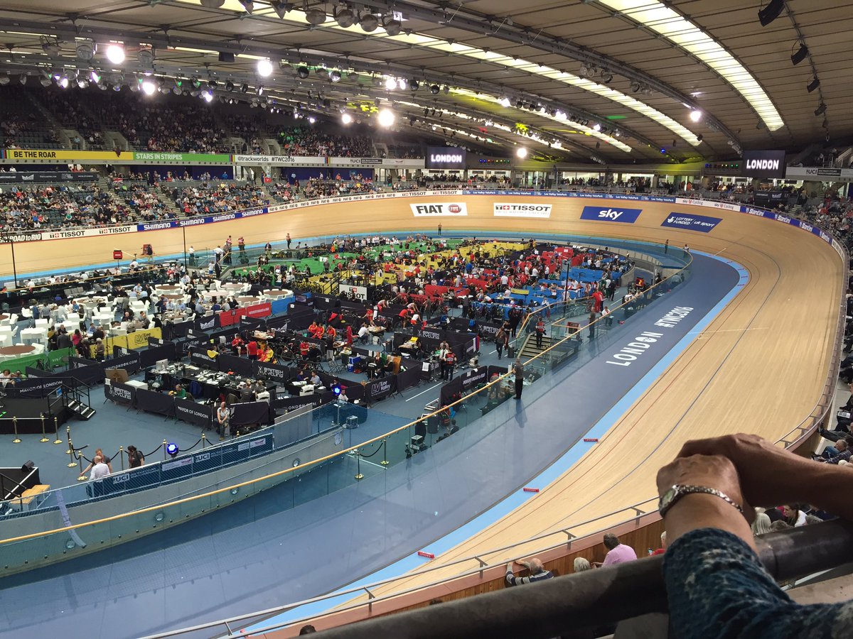 GLOVER1981's tweet image. UCI Championships 2016 #TWC2016 @LeeValleyVP