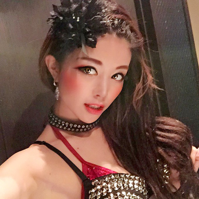 APOLLO club TOKYOなう💗遊びきてねー💗待ってるわよー💗💗💗 https://t.co/mxaRA9aHQX