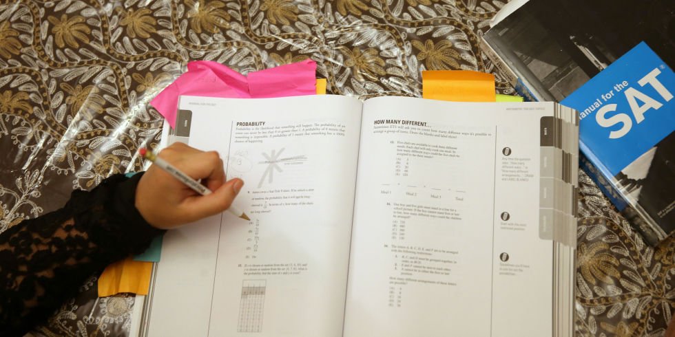 seventeen's tweet image. AMAZING news: The new SAT is apparently not that hard svn.tn/6015BdCAh