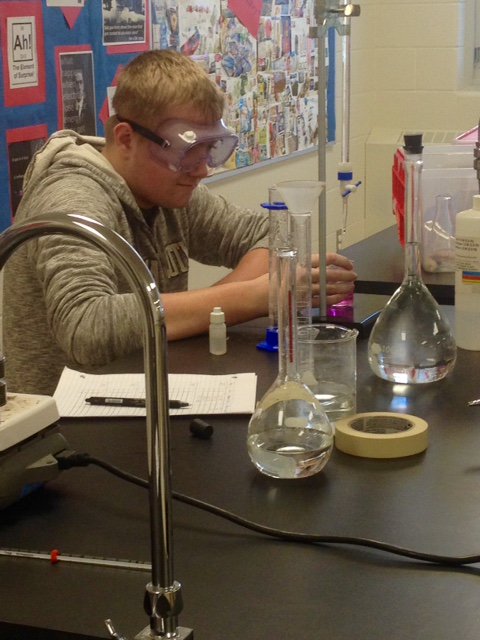 milneram's tweet photo. Independent Investigations underway for IB chem IA-seashells, vitamin C, ammonia-#chemisfun #IBcool @IBCobourgCI https://t.co/oSjopYbvg2
