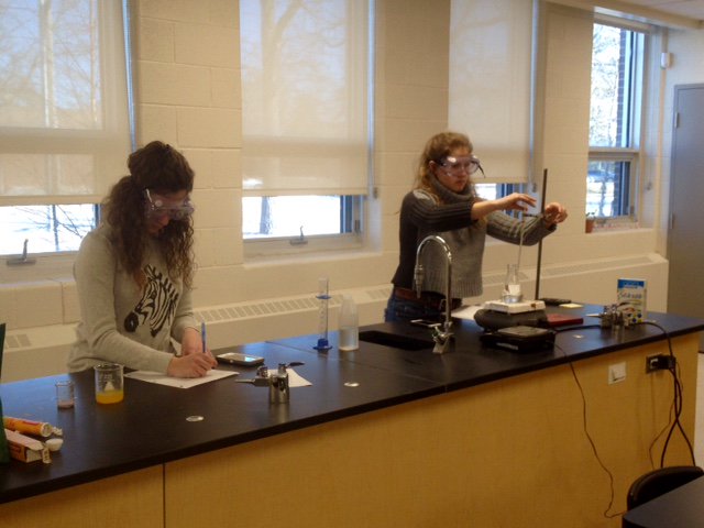 milneram's tweet photo. Independent Investigations underway for IB chem IA-seashells, vitamin C, ammonia-#chemisfun #IBcool @IBCobourgCI https://t.co/oSjopYbvg2