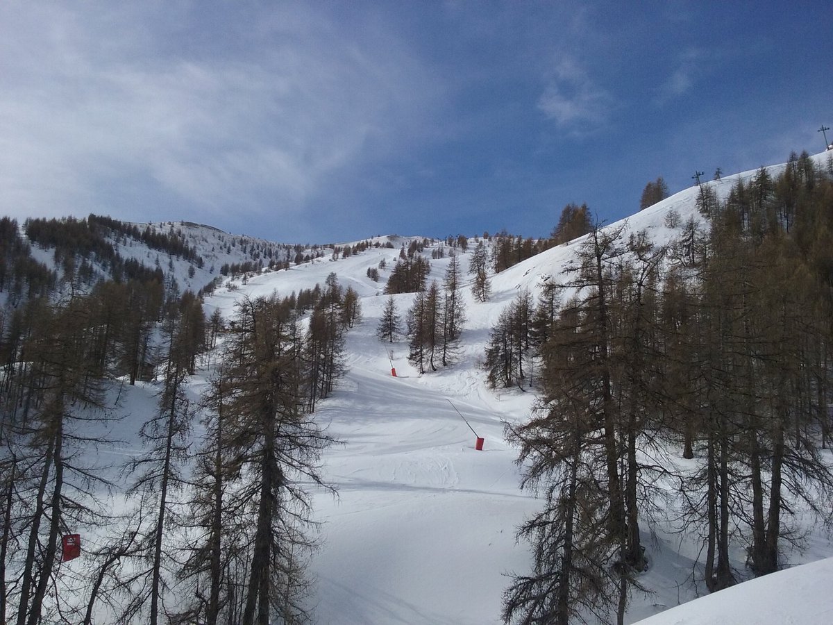 PhilippeMalric's tweet photo. La station du #Seignus d'Allos #ValDAllos #neige #vacances #MagnifiqueFrance https://t.co/vocIMAeFAT