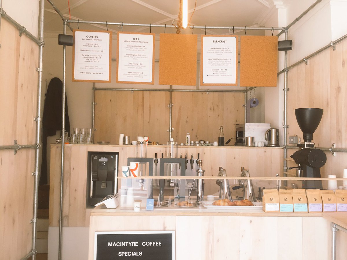 ldncoffeeguide's tweet image. Visit @MacintyreCoffee in #Angel to try delicious @MSCroasters coffee made with the innovative @ModBar machine
