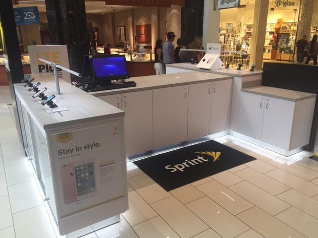 katgroupinc's tweet photo. Happy opening day to Sprint by #wirelessevolution @ShopGlendale 

Looking forward to more projects with you @ronenns https://t.co/iyy2mcpoRg
