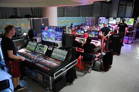 SixthXDimension's tweet image. Behind the eSports Scenes - The Real MVPS 
bit.ly/1QXM8n7
#esports @ShoutGamers @GamerRTer @GamerRetweeters