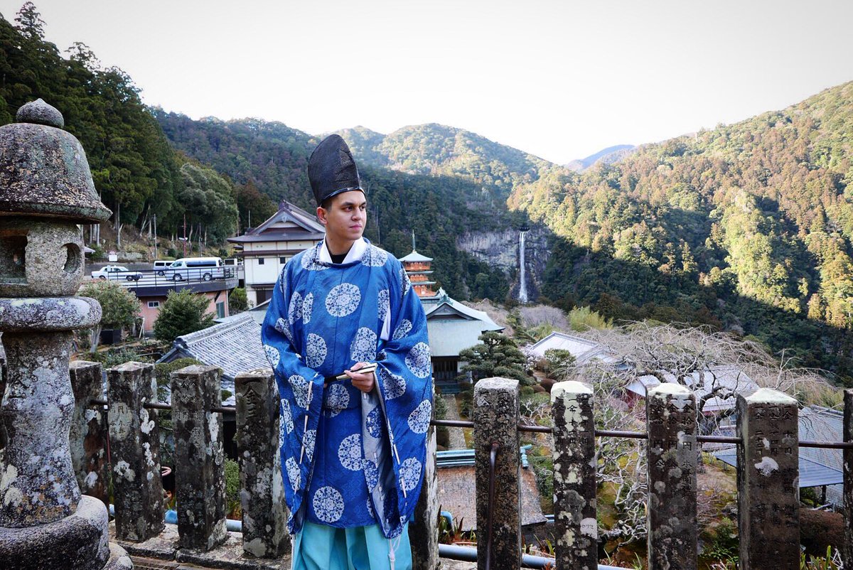 kvinjulio's tweet photo. Bsk jgn lupa nntn @celebrityonvacation goes to Japan pkl 7.30 WIB ya guys #covgoestojapan #wakayama #jntoid https://t.co/3vghPAYmx9