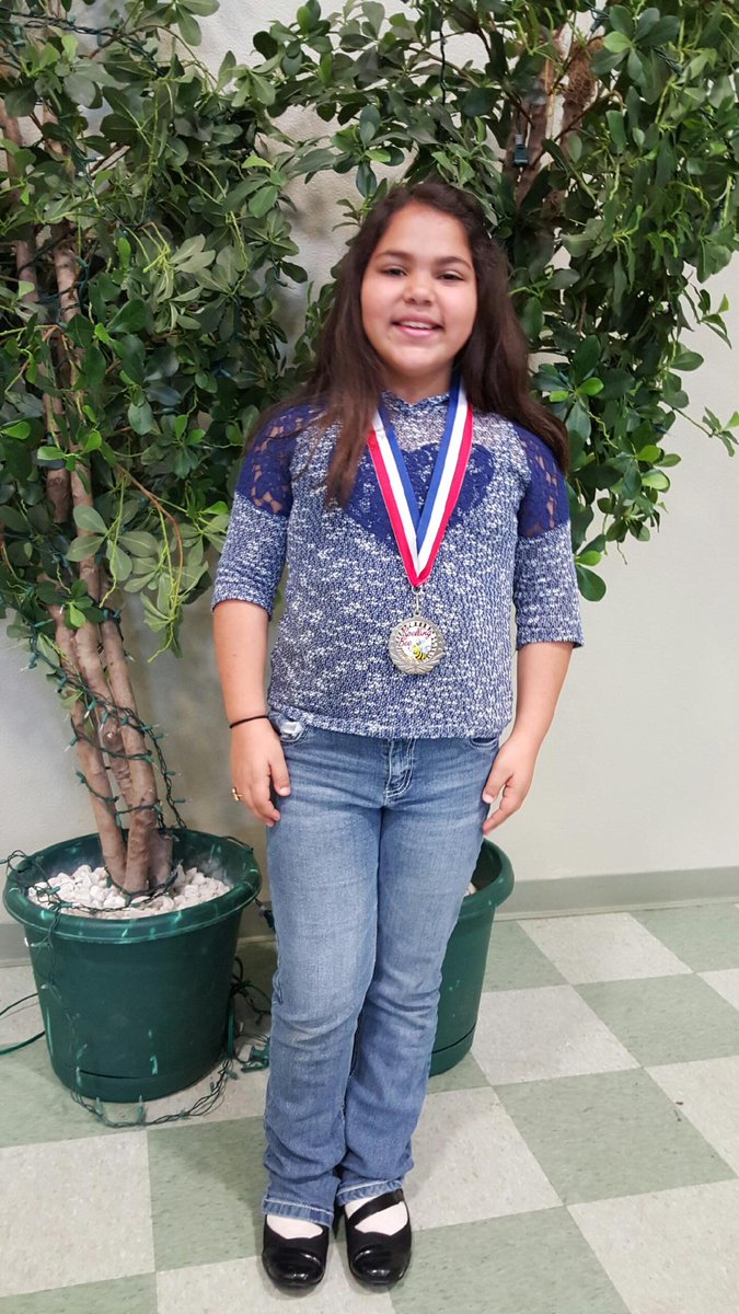 WilsonGUSD's tweet photo. Good luck at the County Spelling Bee, Selma! We are all thinking about you! #allrams https://t.co/zjDlkAw50B