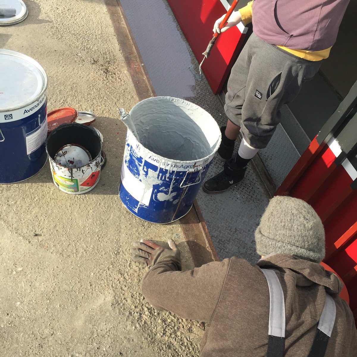 Ein bißchen Farbe drauf, und alles ist wieder startklar. #ddsg #frühlinganderdonau