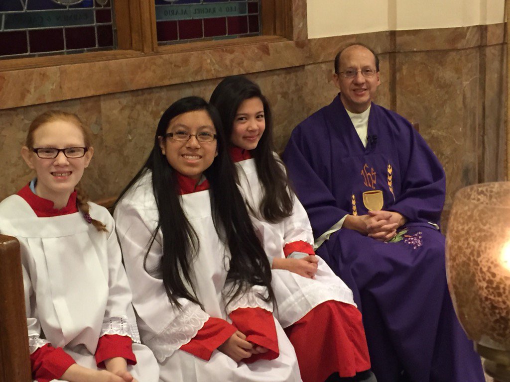 SASEverett's tweet photo. Our altar servers and Father Armando before  the liturgy. The new cassocks/surplices looked great. #holythreads https://t.co/obU7K7mpAI