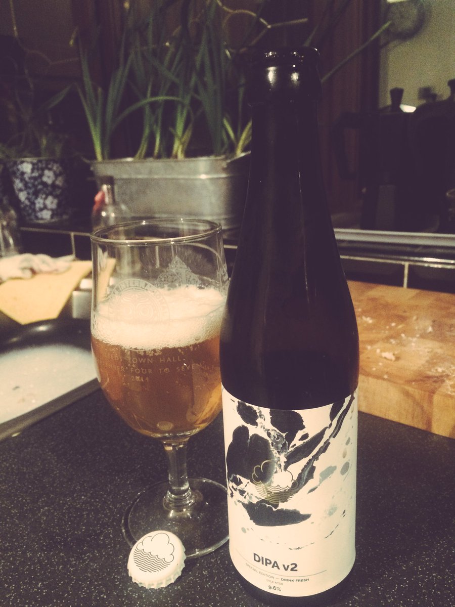 grainmanbrew's tweet photo. Yet another belter from @cloudwaterbrew #DIPAv2 is the only way to bring in the #weekend. 👌🍻👌 https://t.co/Bln2PCfn7r