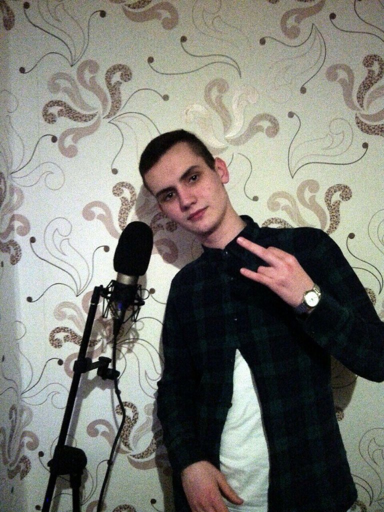sky_1703's tweet photo. @Drugs_BugsBunny @fckuMAD каеф https://t.co/hkvcxL58Wc