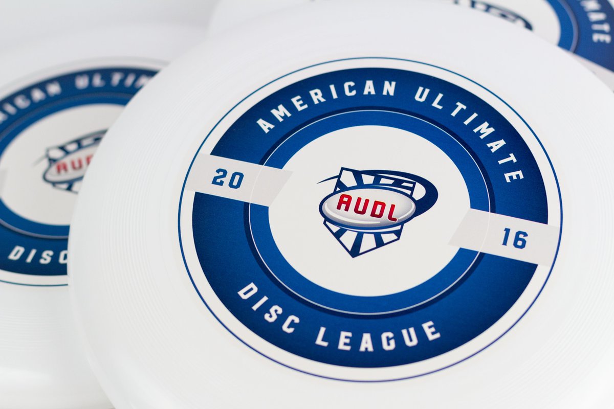 watchUFAtv's tweet photo. OMG 2016 Discs!!! https://t.co/w0Ekcf0ZlX