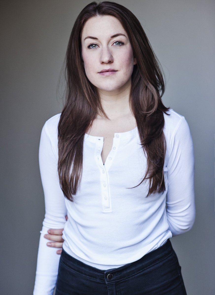 KarolineGable's tweet image. YES! So chuffed with my new shots done by @RuthCrafer I can't recommend her enough. Thank you so much! #happyactor