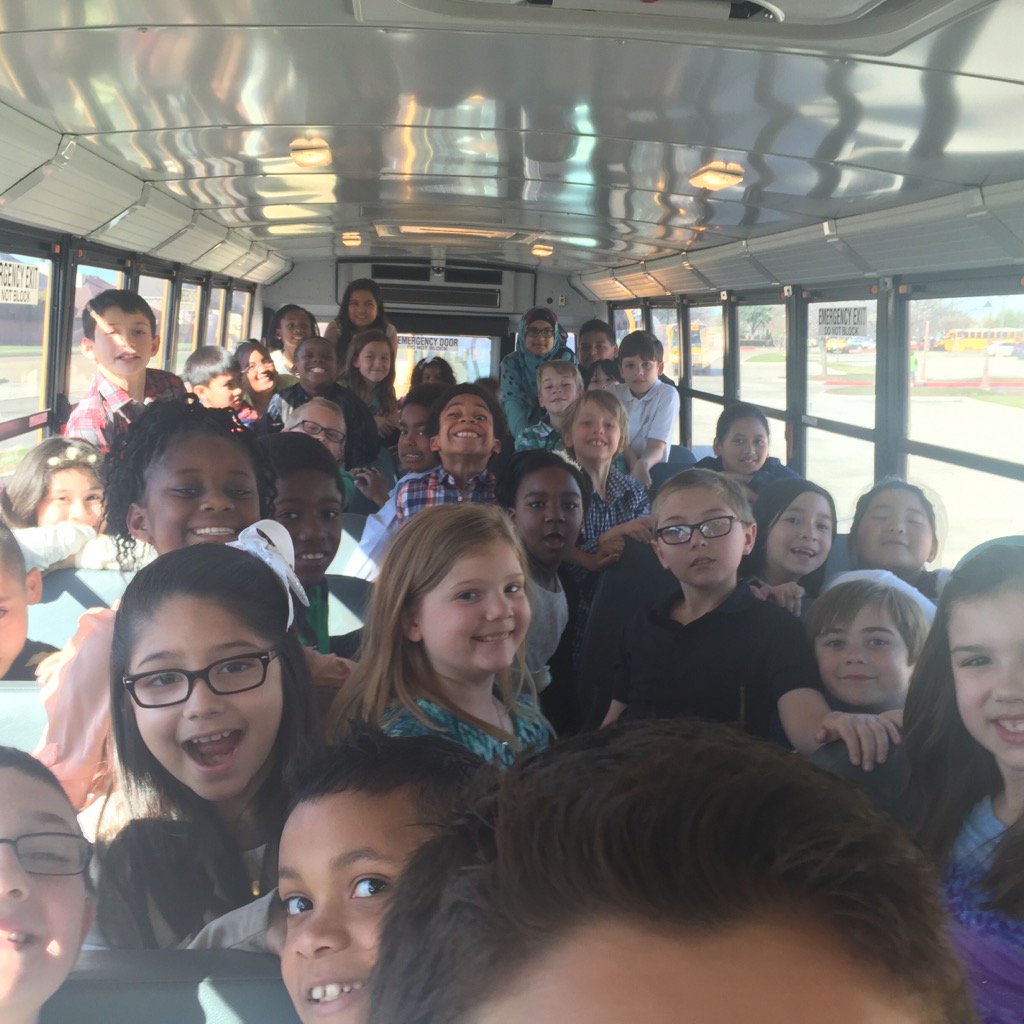 Spiller2ndGrade's tweet photo. Pretty excited about the symphony this morning! @Dunlapskiddos #polserproud https://t.co/sUNRZoSwn2